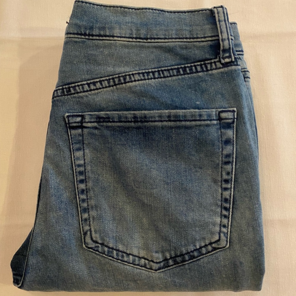 Free People Women’s 61855-16515125 Distressed Skinny Jean Size 28R
